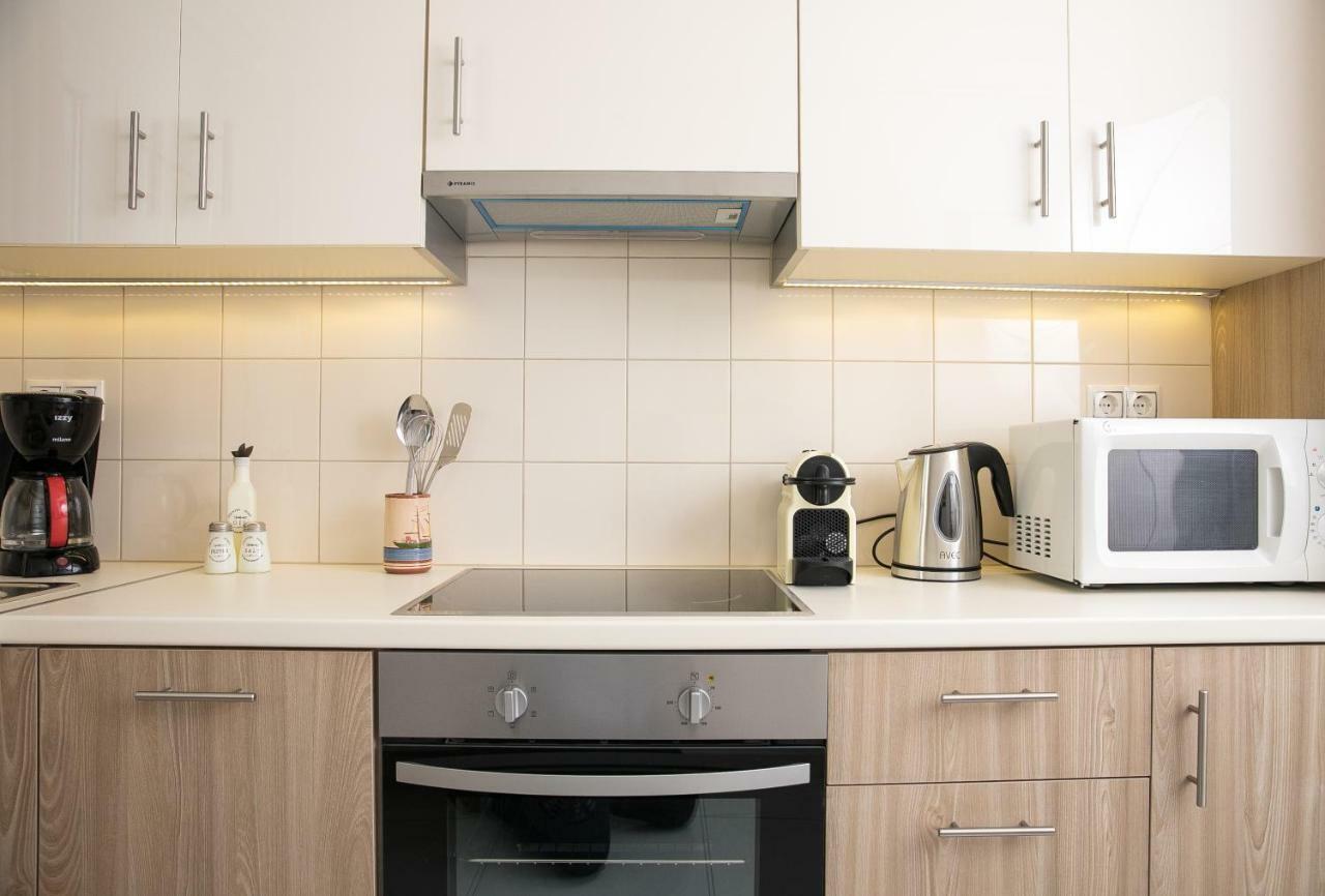 Metro Fix Cosy Apartment アテネ エクステリア 写真